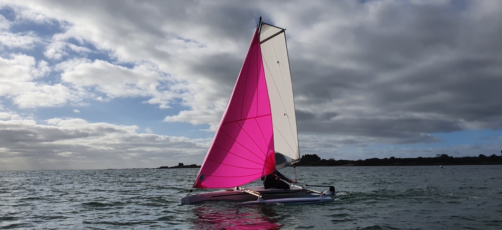 Astus 14.5 sailing